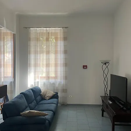 Comfortable Three-room 公寓