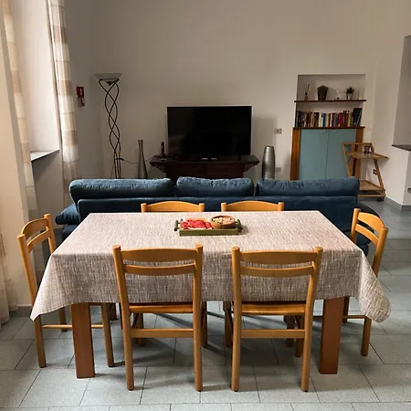 公寓 Comfortable Three-room 米兰